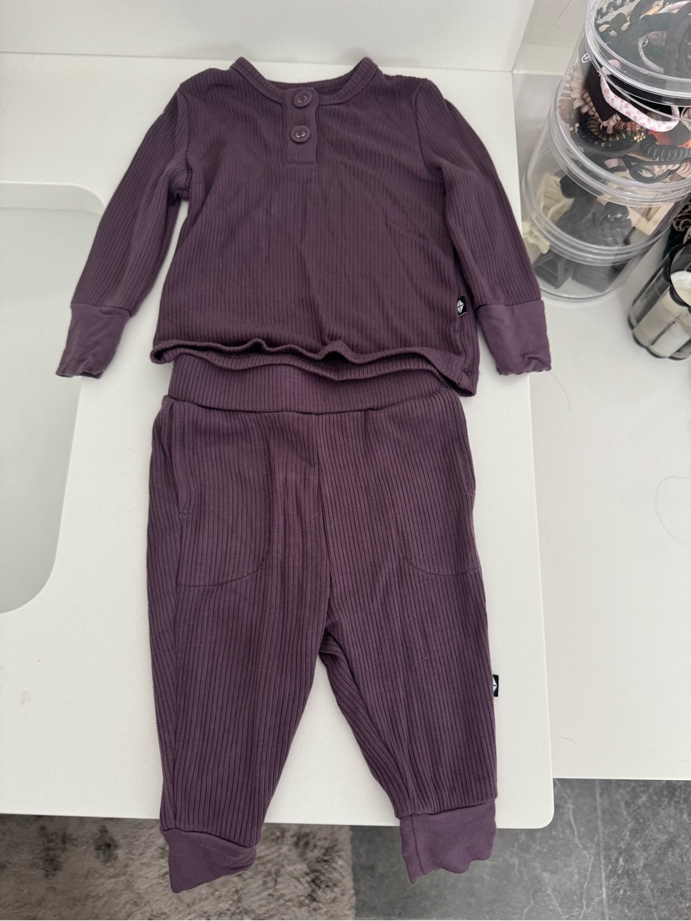 Kyte Ribbed Currant Henley set
